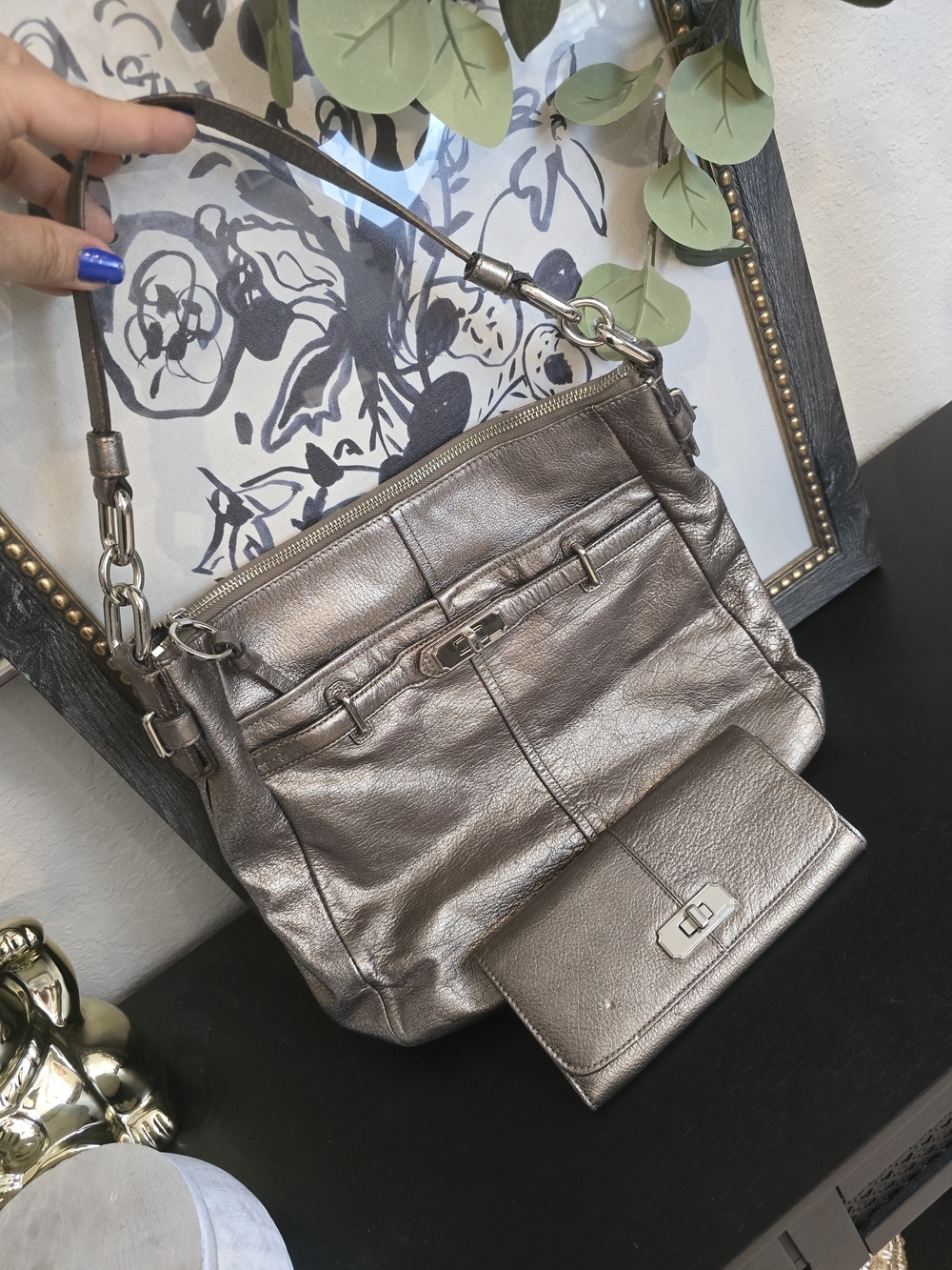 Coach Chelsea Ashlyn Metallic Pewter Leather Turnlock Hobo Bag With Wallet